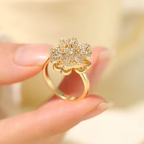 360°rotating Zircon Ring