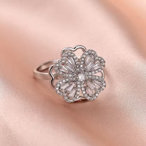 360°rotating Zircon Ring